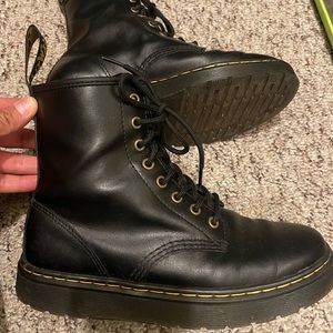 Dr.Martens’s boots